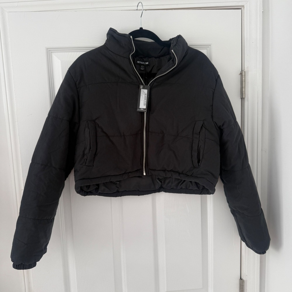 PrettyLittleThing Black Cropped Puffer Jacket